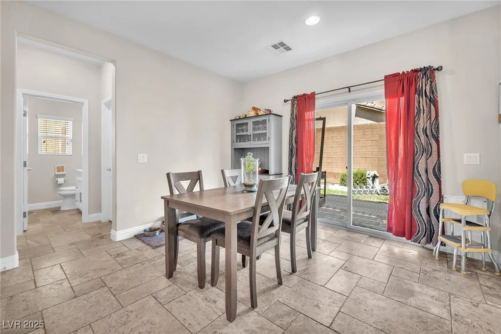 10556 Bandera Mountain, Las Vegas, NV 89166