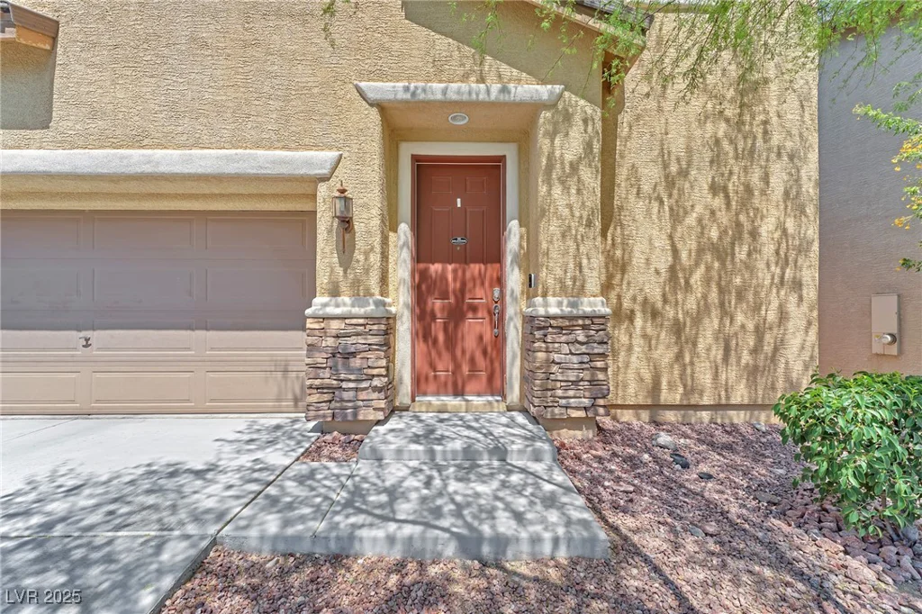 10556 Bandera Mountain, Las Vegas, NV 89166