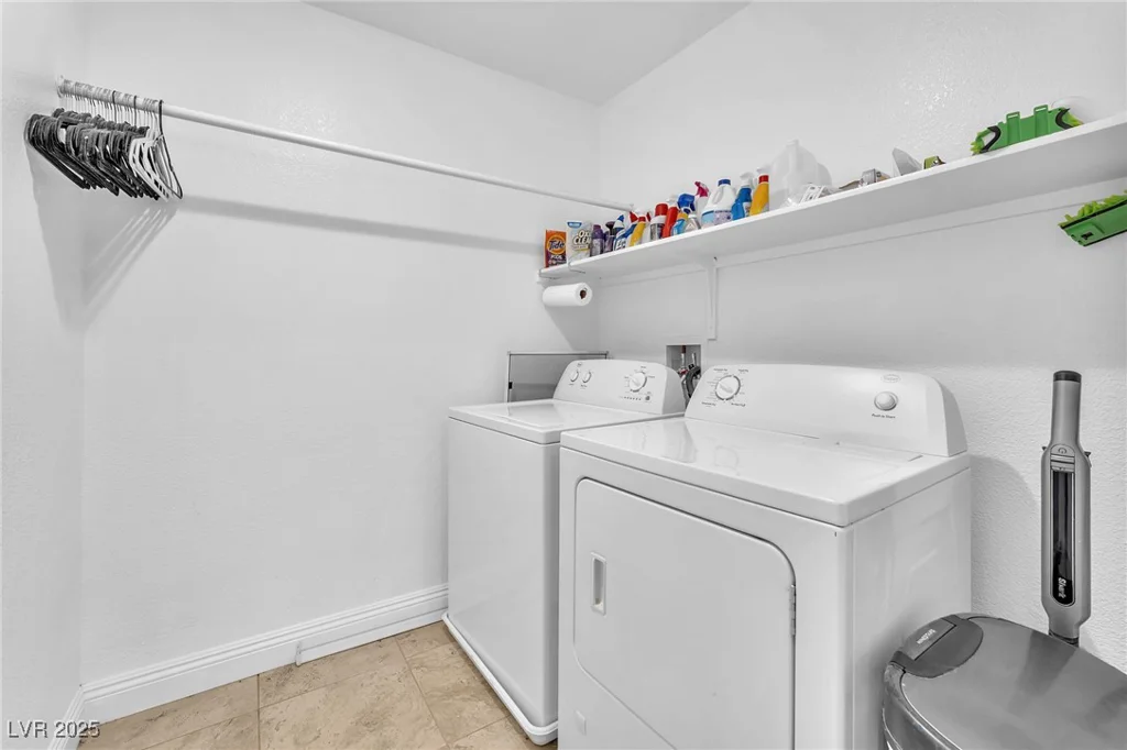 10556 Bandera Mountain, Las Vegas, NV 89166