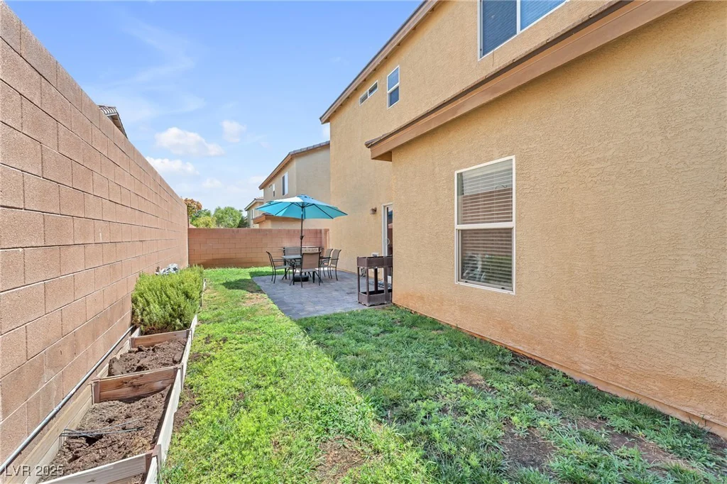 10556 Bandera Mountain, Las Vegas, NV 89166