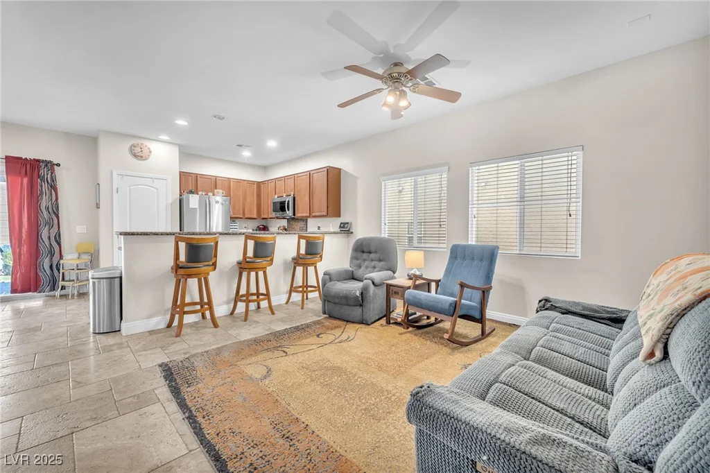 10556 Bandera Mountain, Las Vegas, NV 89166