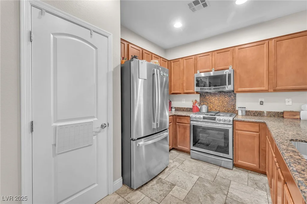 10556 Bandera Mountain, Las Vegas, NV 89166