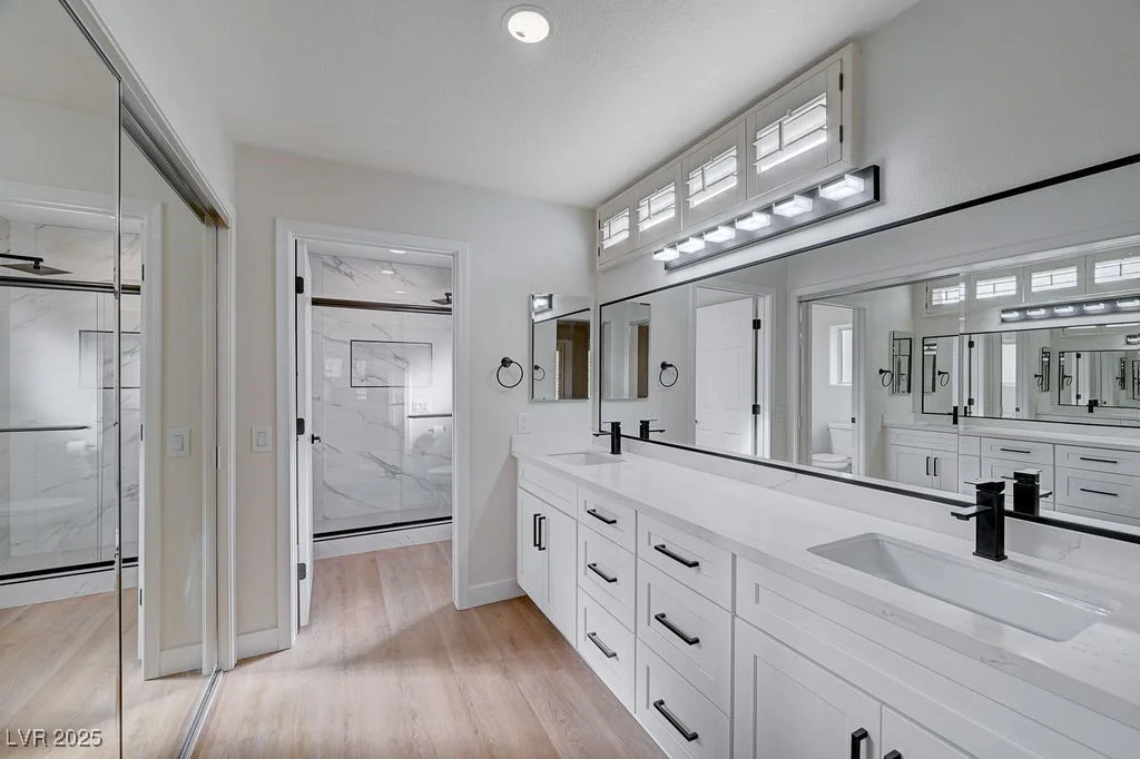 2605 High Range, Las Vegas, NV 89134