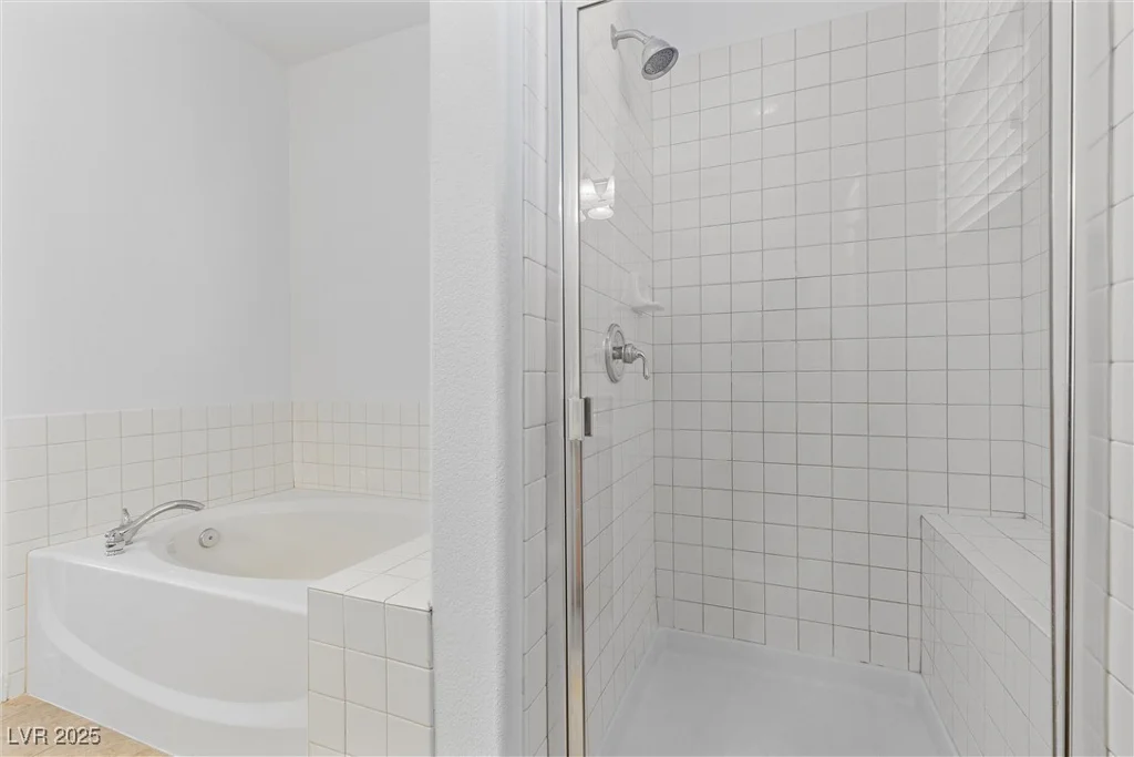5400 Flowing Spring, Las Vegas, NV 89122