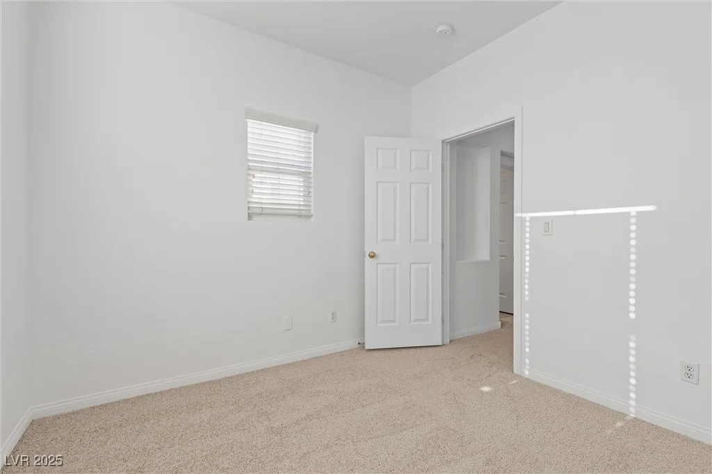 5400 Flowing Spring, Las Vegas, NV 89122