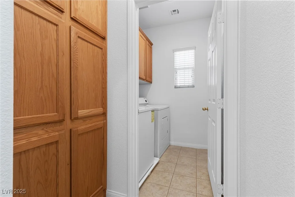 5400 Flowing Spring, Las Vegas, NV 89122