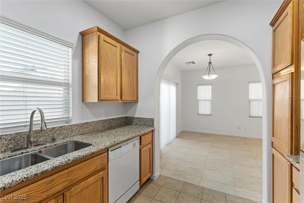 5400 Flowing Spring, Las Vegas, NV 89122