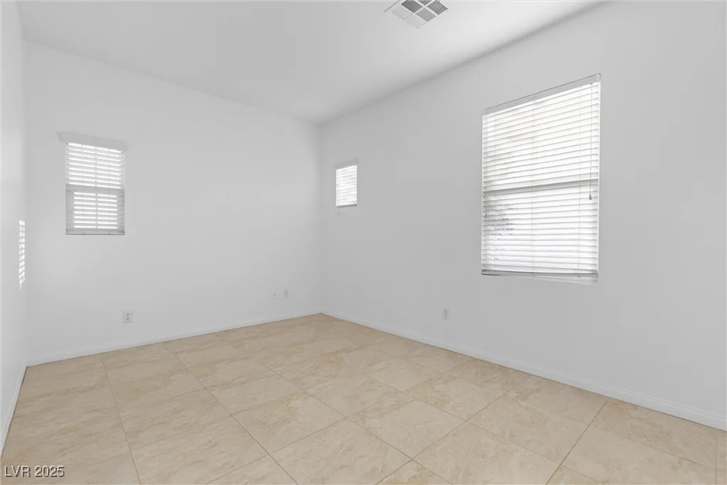 5400 Flowing Spring, Las Vegas, NV 89122