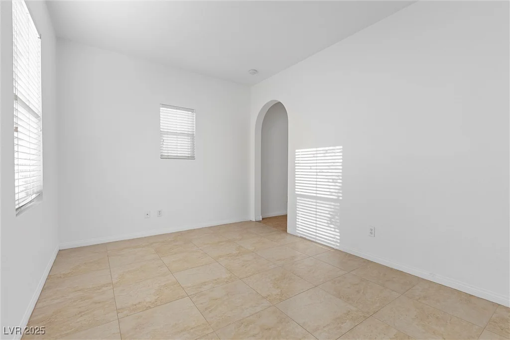 5400 Flowing Spring, Las Vegas, NV 89122
