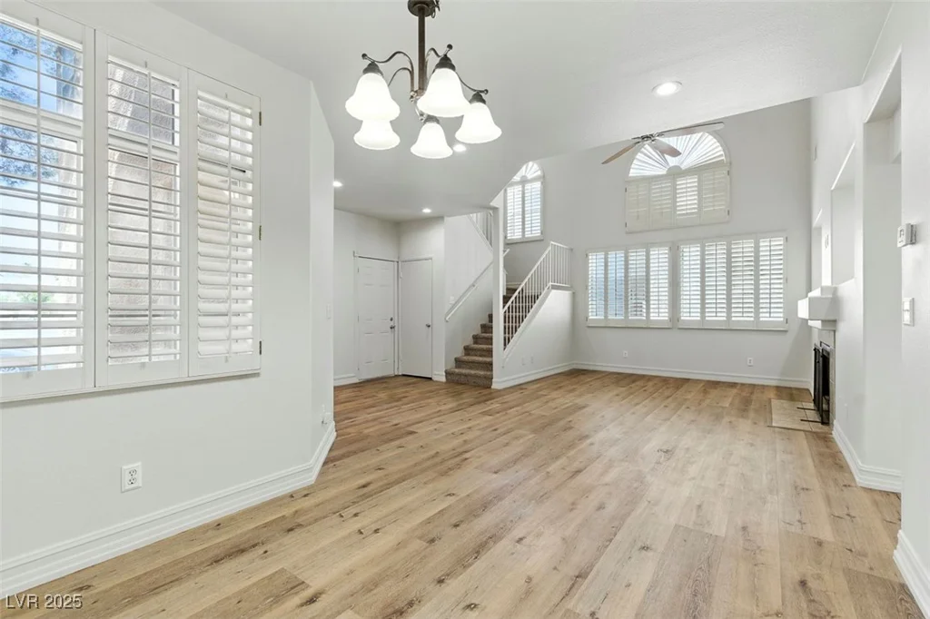 2512 Silver Shadow, Las Vegas, NV 89108