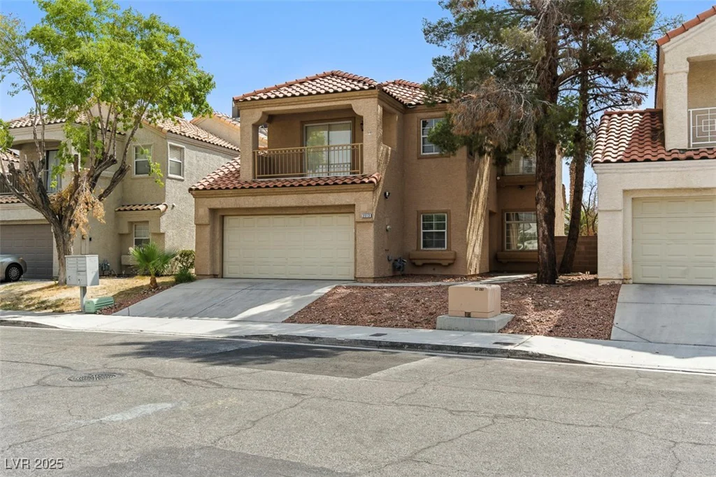 2512 Silver Shadow, Las Vegas, NV 89108
