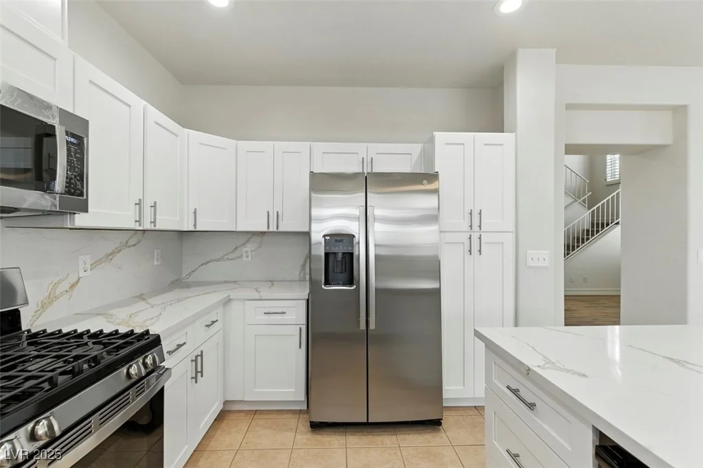 2512 Silver Shadow, Las Vegas, NV 89108