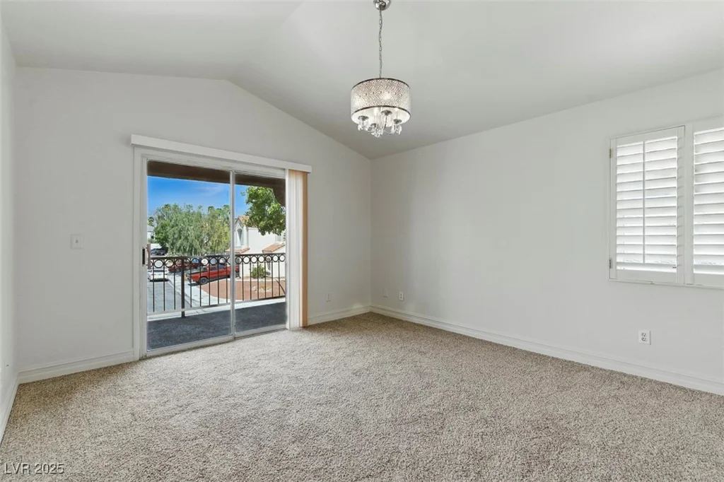 2512 Silver Shadow, Las Vegas, NV 89108