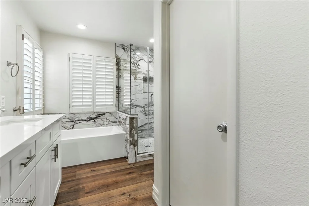 2512 Silver Shadow, Las Vegas, NV 89108