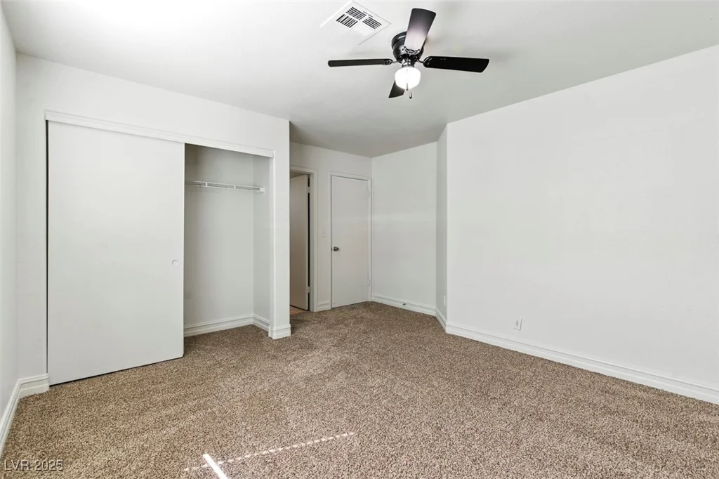 2512 Silver Shadow, Las Vegas, NV 89108