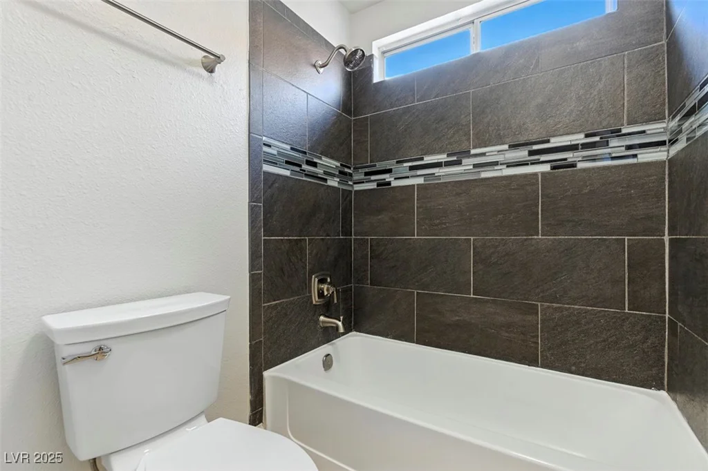 2512 Silver Shadow, Las Vegas, NV 89108