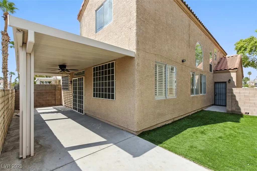 2512 Silver Shadow, Las Vegas, NV 89108