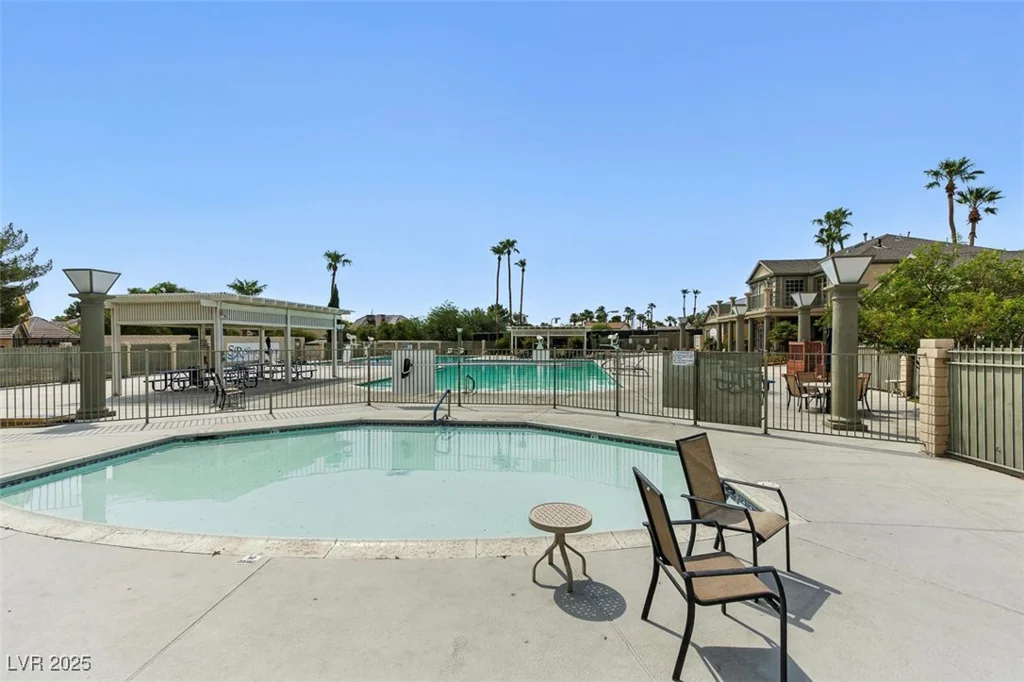 2512 Silver Shadow, Las Vegas, NV 89108