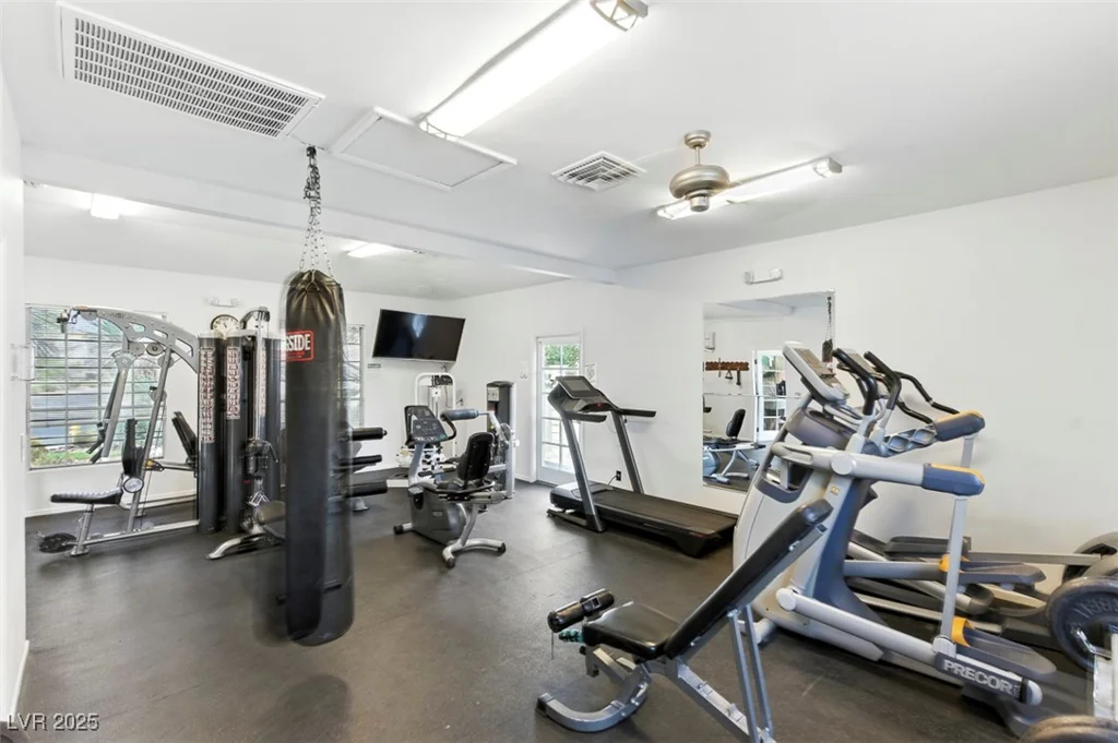 2512 Silver Shadow, Las Vegas, NV 89108