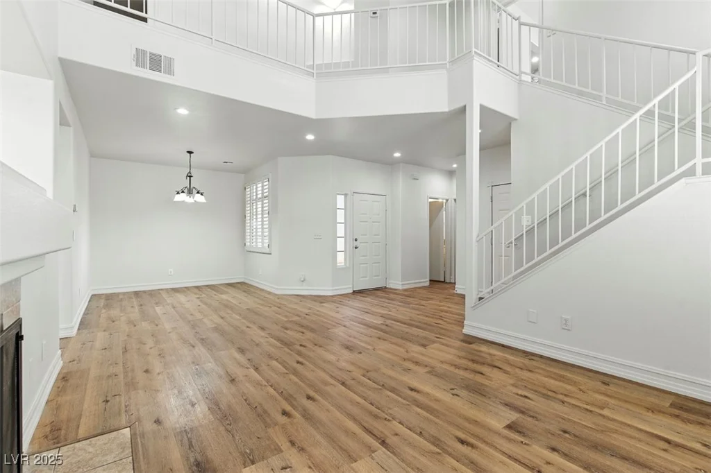 2512 Silver Shadow, Las Vegas, NV 89108
