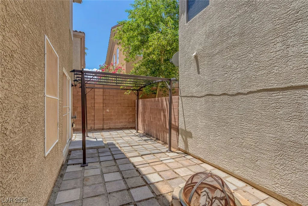 589 Brinkburn Point, Las Vegas, NV 89178