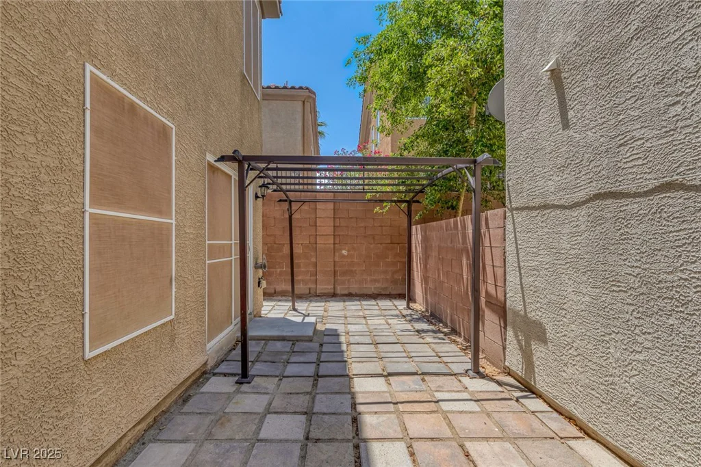 589 Brinkburn Point, Las Vegas, NV 89178