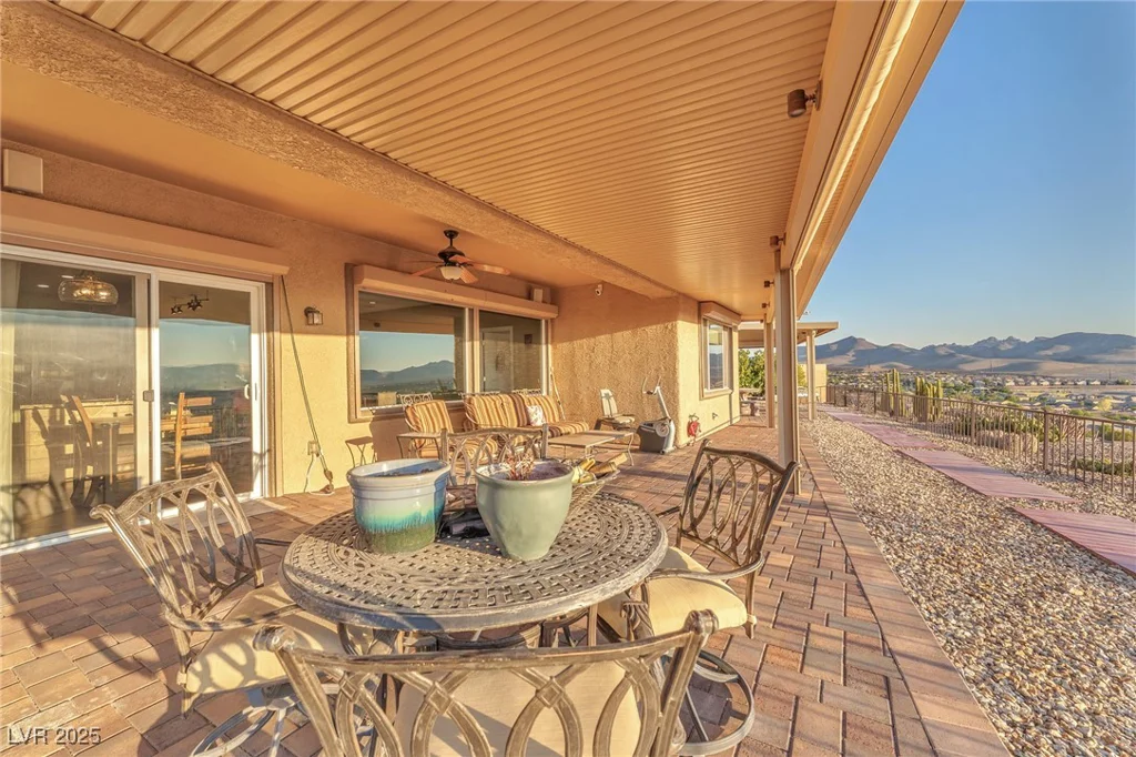 2740 Solar Flare, Henderson, NV 89044