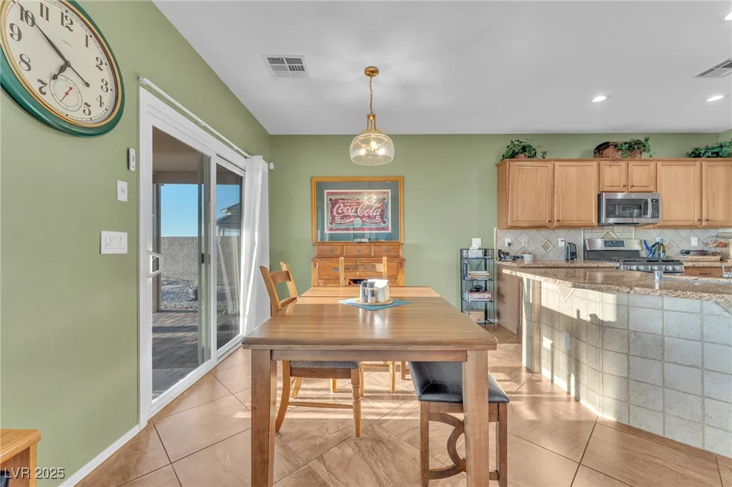 2740 Solar Flare, Henderson, NV 89044