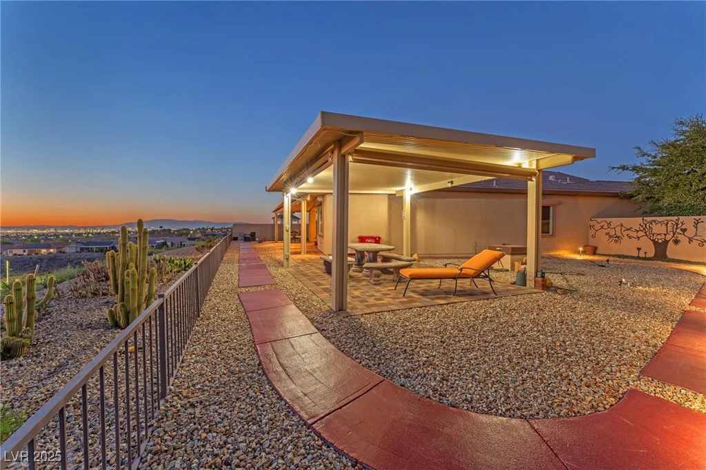 2740 Solar Flare, Henderson, NV 89044