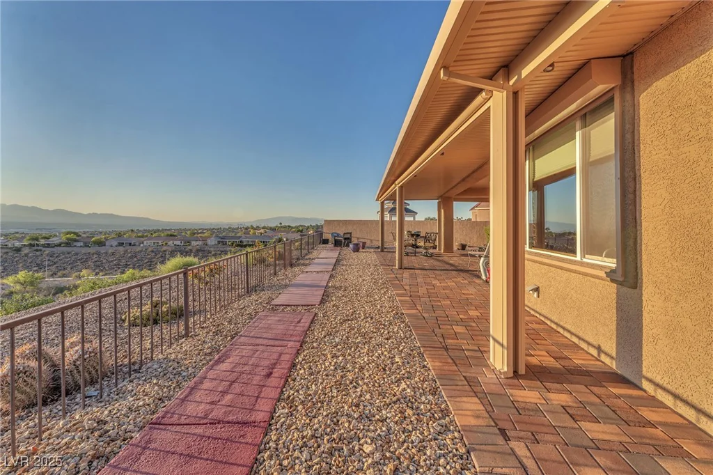 2740 Solar Flare, Henderson, NV 89044