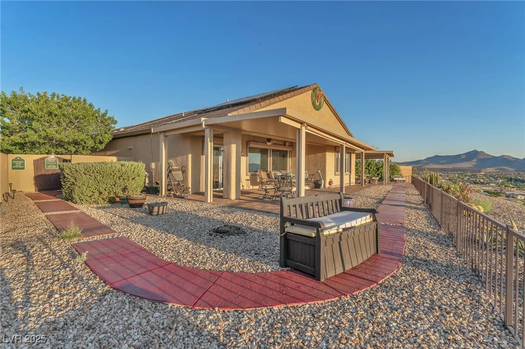 2740 Solar Flare, Henderson, NV 89044