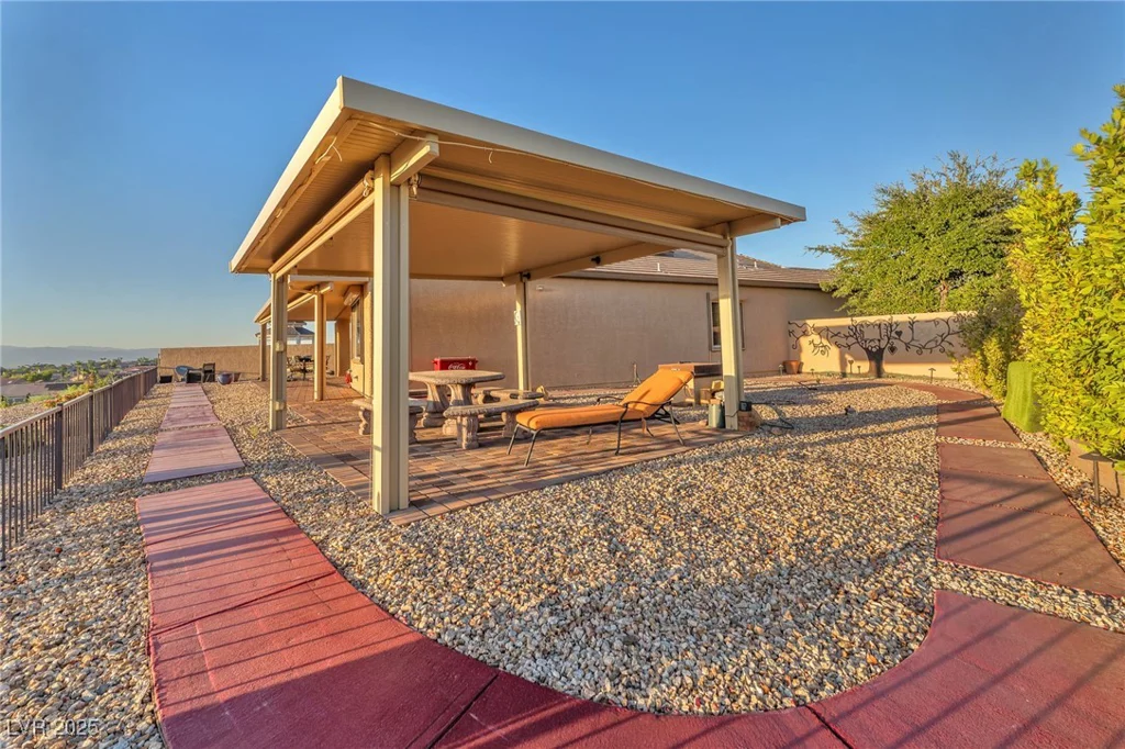 2740 Solar Flare, Henderson, NV 89044