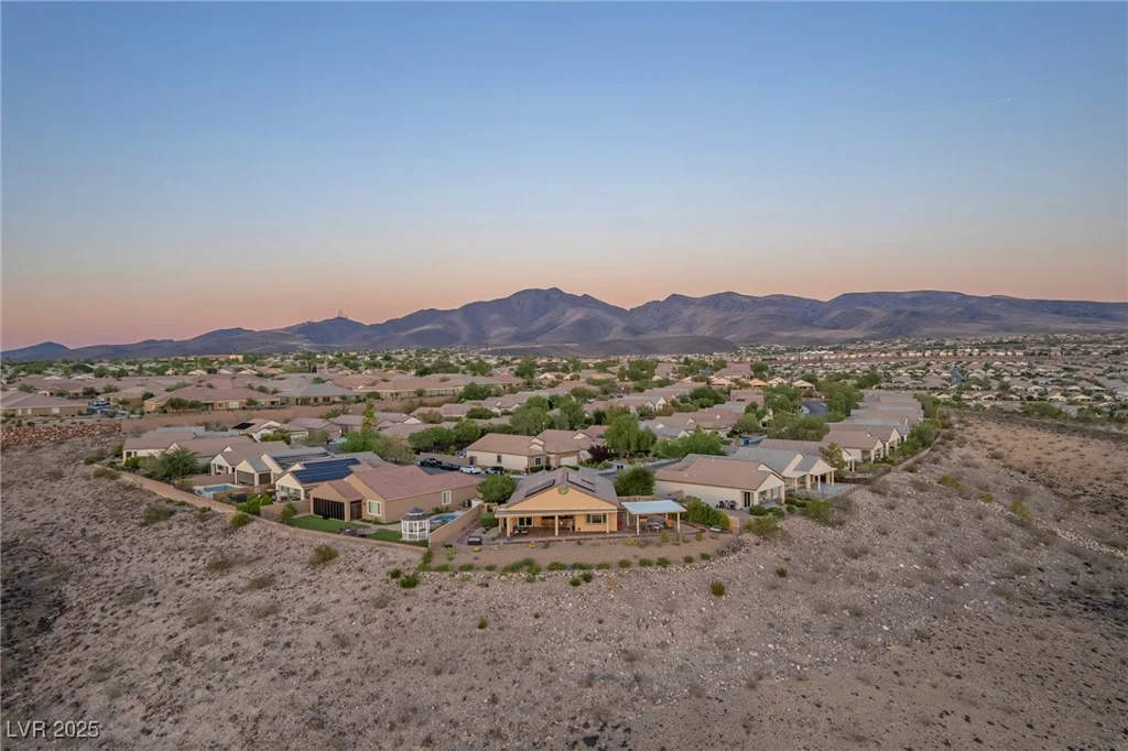 2740 Solar Flare, Henderson, NV 89044