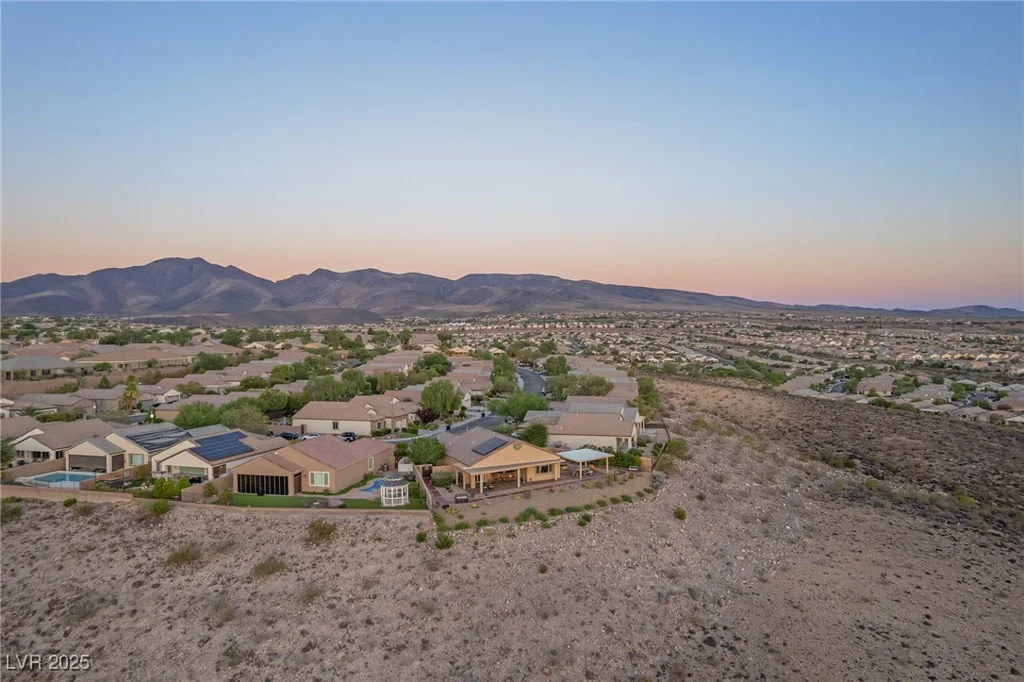 2740 Solar Flare, Henderson, NV 89044