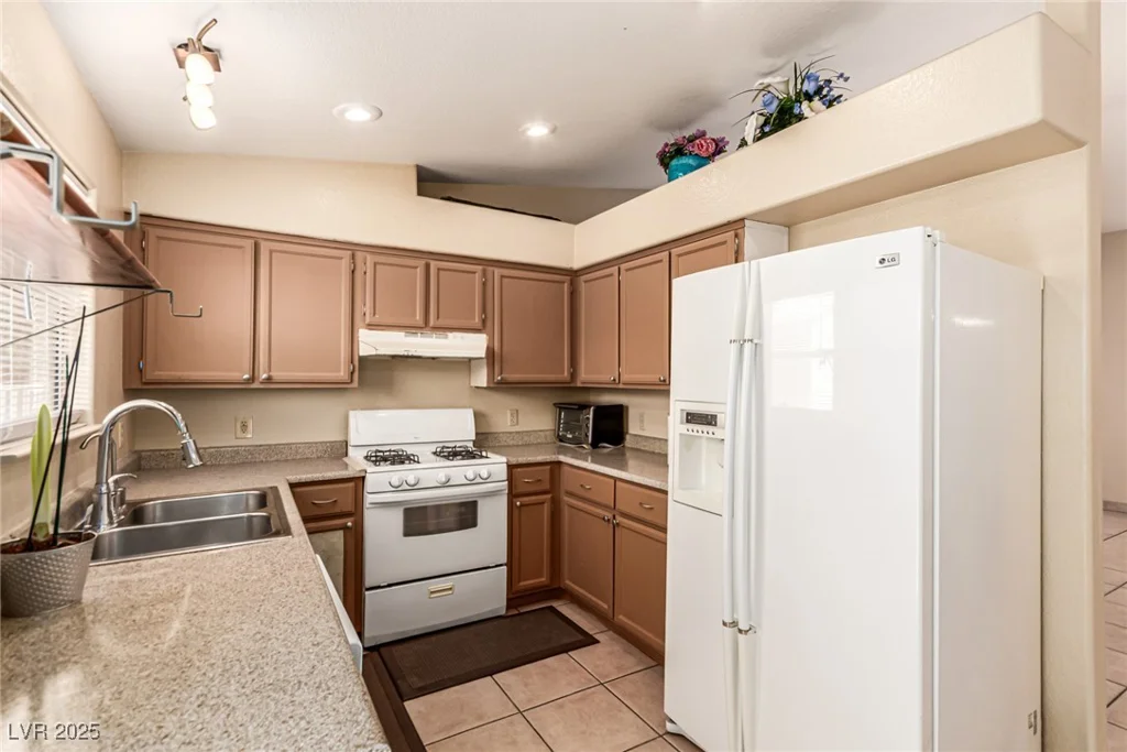8041 Astrology, Las Vegas, NV 89128