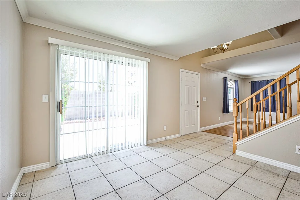 8200 Crystal Star, Las Vegas, NV 89145