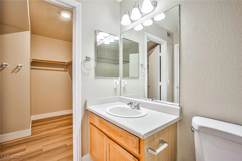8200 Crystal Star, Las Vegas, NV 89145