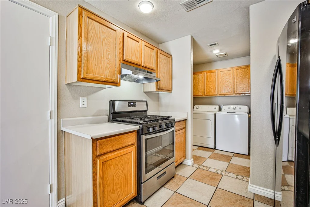 8200 Crystal Star, Las Vegas, NV 89145