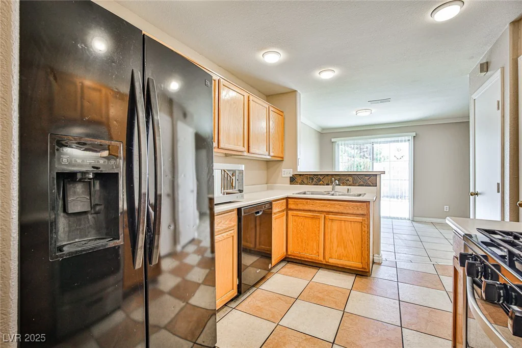 8200 Crystal Star, Las Vegas, NV 89145