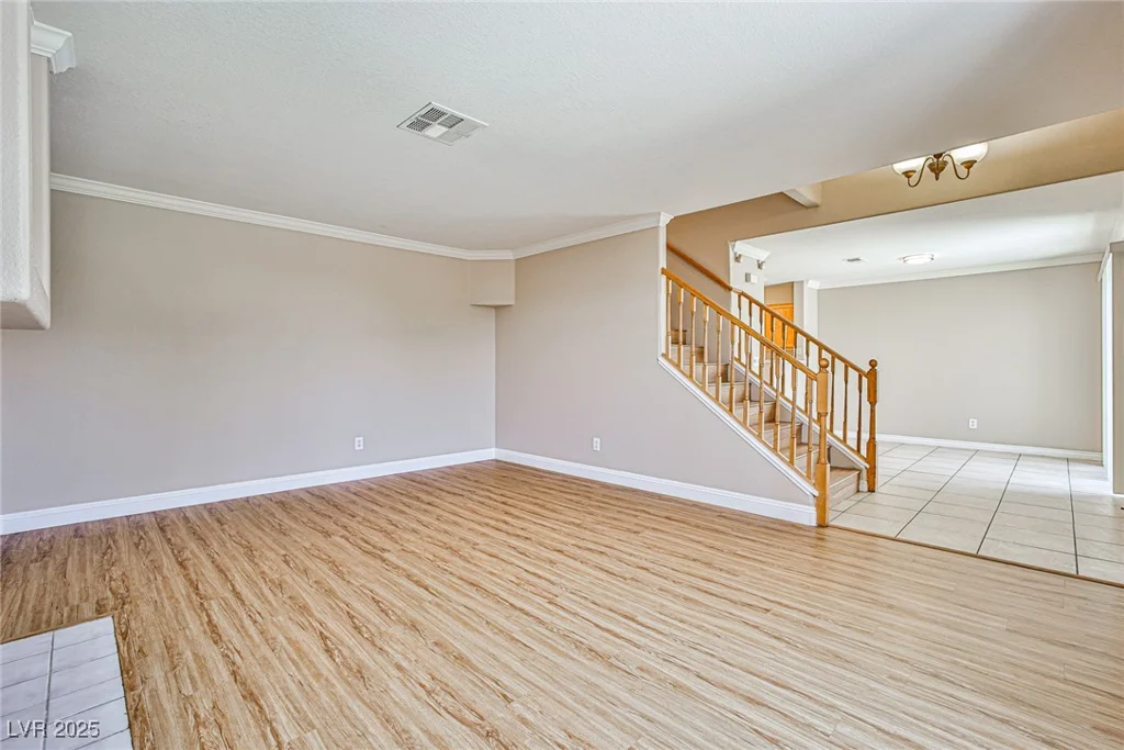 8200 Crystal Star, Las Vegas, NV 89145