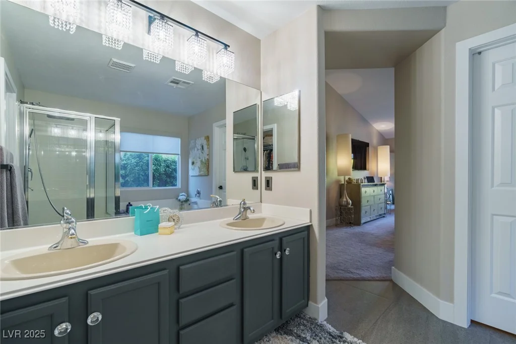 10616 Tyne, Las Vegas, NV 89144