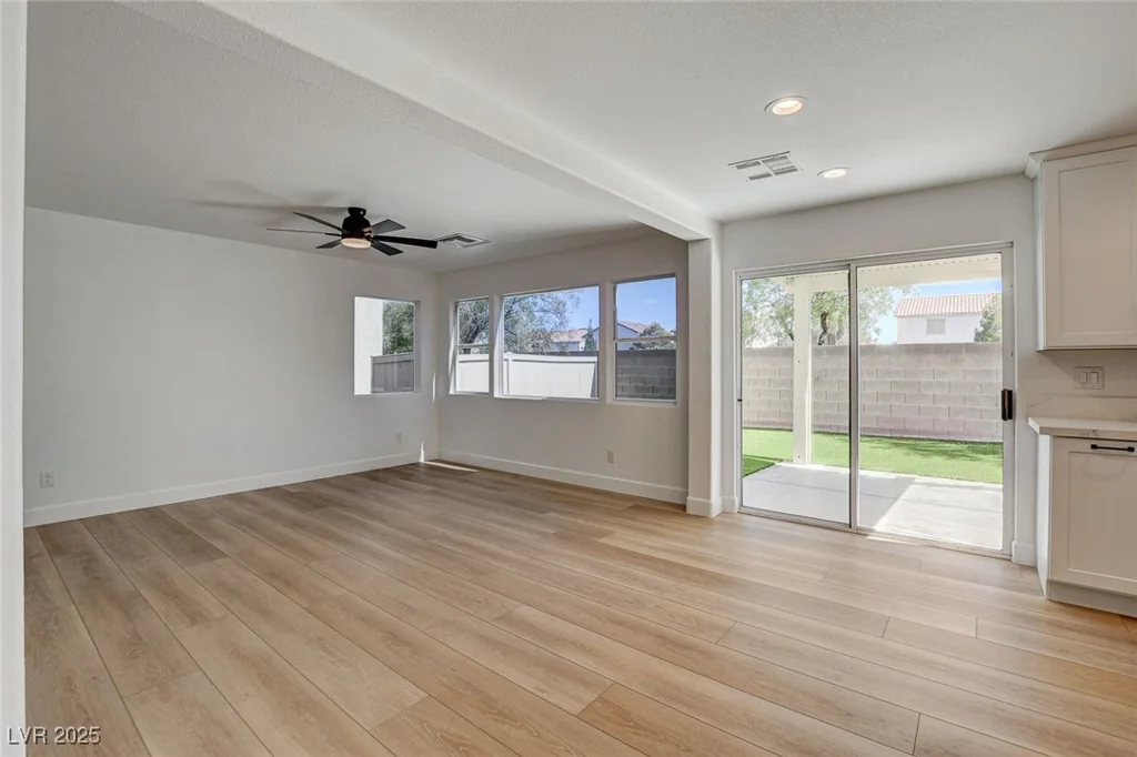 8729 Pitch Fork, Las Vegas, NV 89143