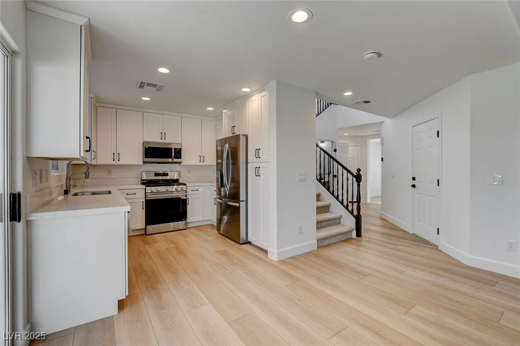 8729 Pitch Fork, Las Vegas, NV 89143