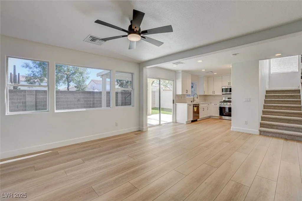 8729 Pitch Fork, Las Vegas, NV 89143