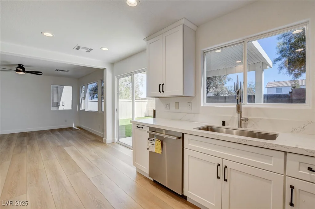 8729 Pitch Fork, Las Vegas, NV 89143