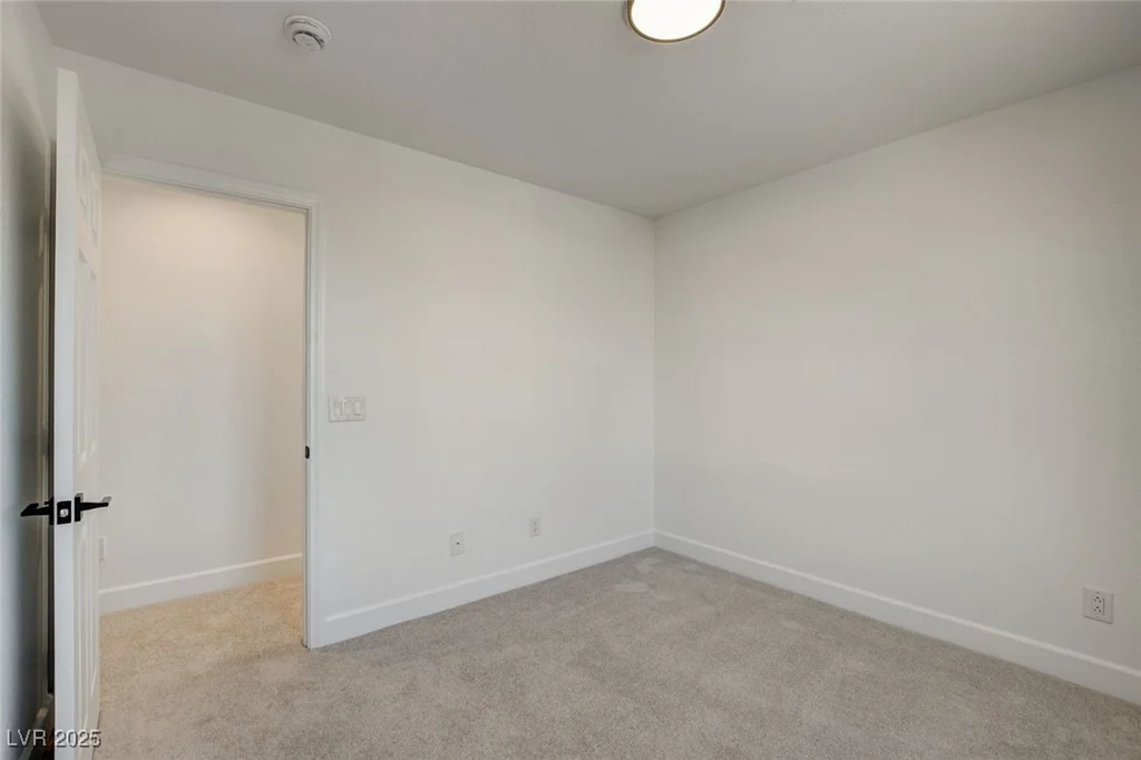 8729 Pitch Fork, Las Vegas, NV 89143