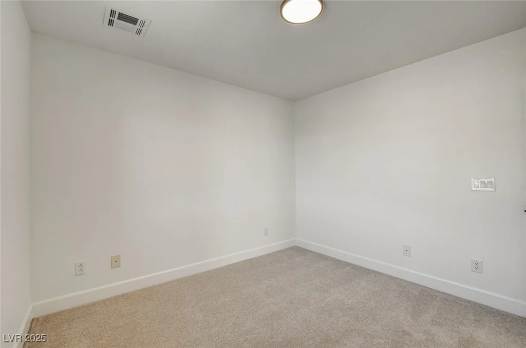 8729 Pitch Fork, Las Vegas, NV 89143