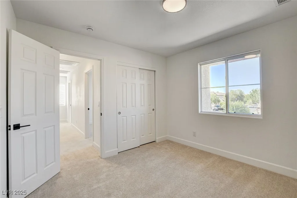 8729 Pitch Fork, Las Vegas, NV 89143