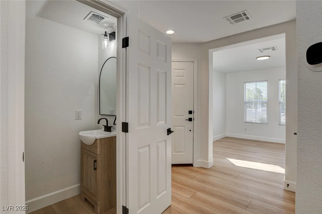 8729 Pitch Fork, Las Vegas, NV 89143