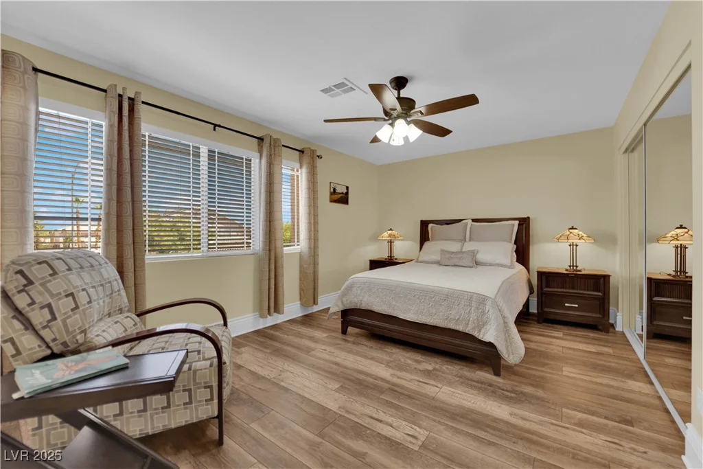 8205 Woodland Prairie, Las Vegas, NV 89129